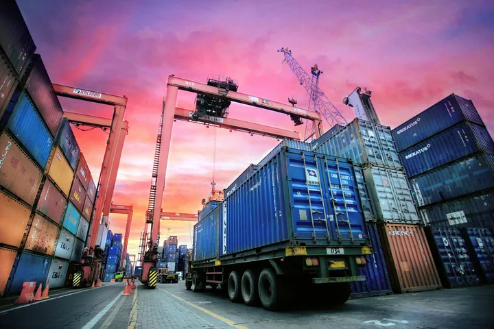 Contentores de mercadorias transportadas